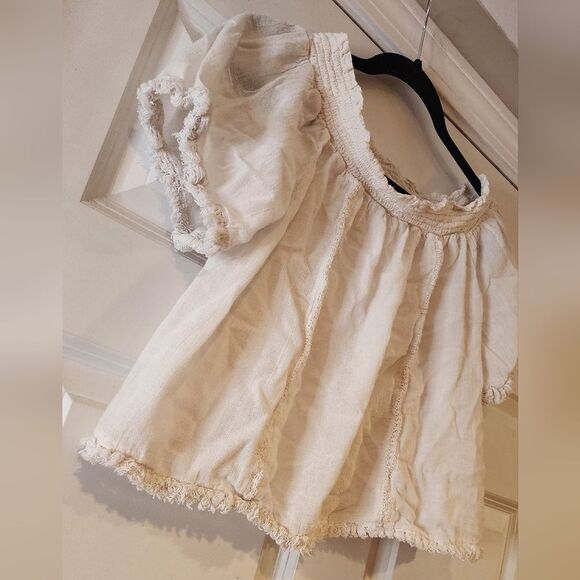 Aerie white frayed hem short sleeve blouse M - Picture 2 of 3